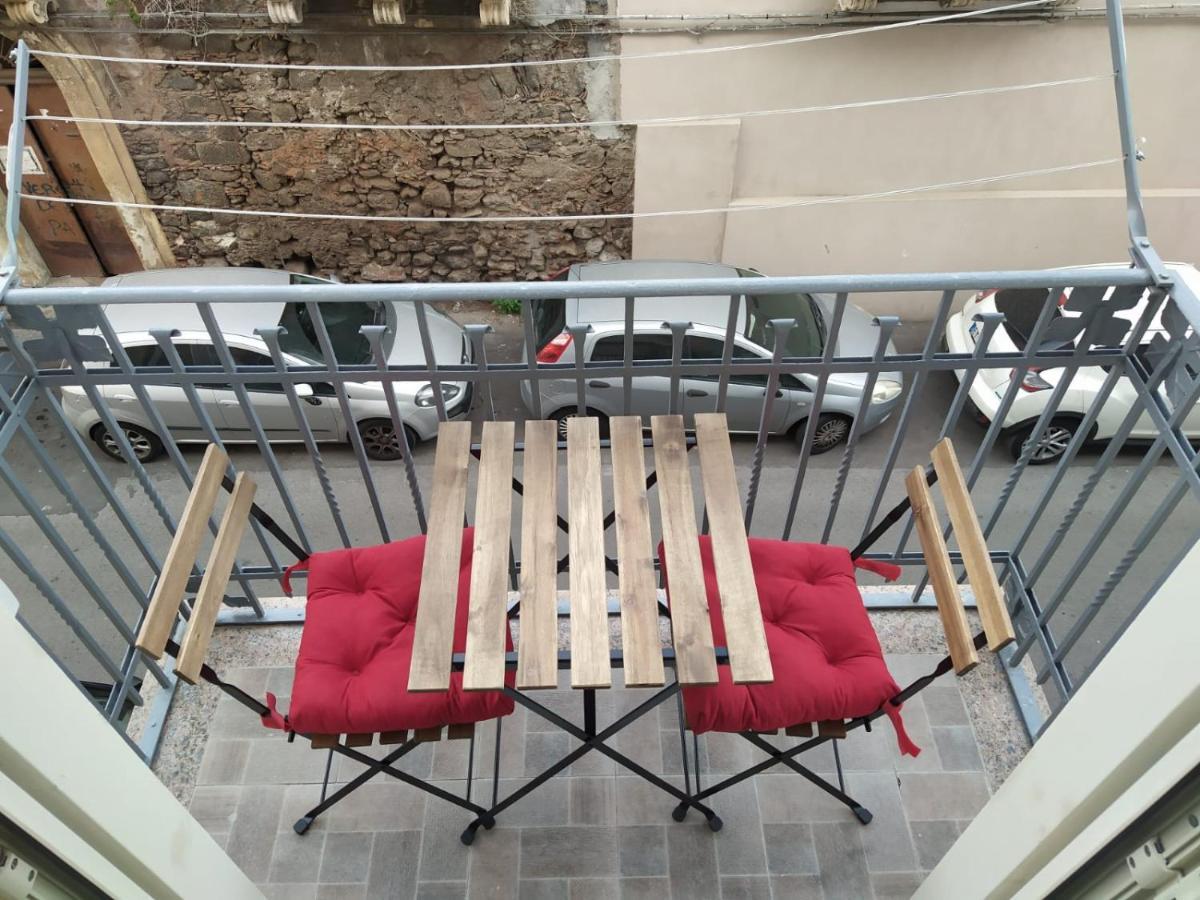 Ferienwohnung La Casuzza Di Tindaro CTA Exterior foto