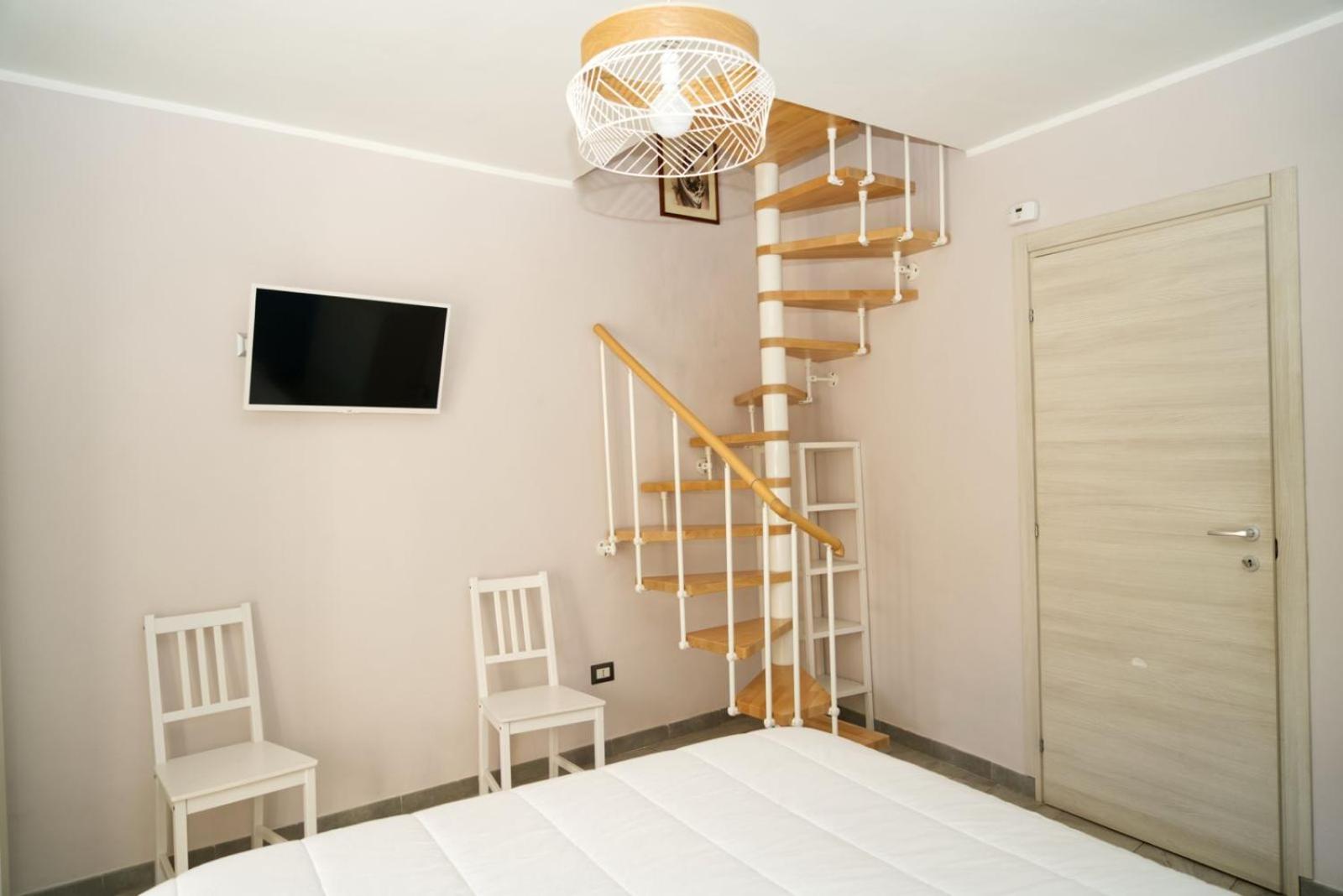 Ferienwohnung La Casuzza Di Tindaro CTA Exterior foto